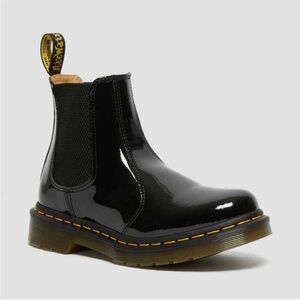 Dr. Martens Chelsea boots leather